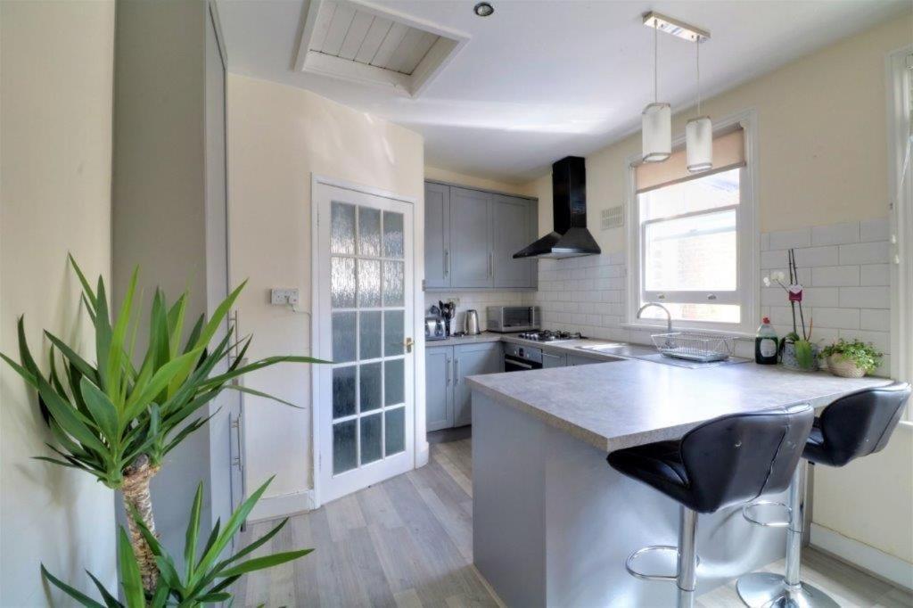Replingham Road Apartment لندن المظهر الخارجي الصورة